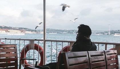 文班亚马22分14板2助 NBA马刺116-106雷霆